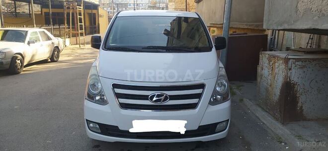 Hyundai H-1 2014, 250,000 km - 2.5 l - Bakı