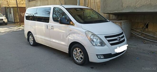 Hyundai H-1 2014, 250,000 km - 2.5 l - Bakı