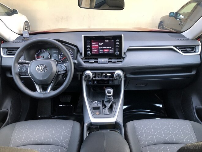 Toyota RAV4 2018, 157,000 km - 2.0 l - Bakı