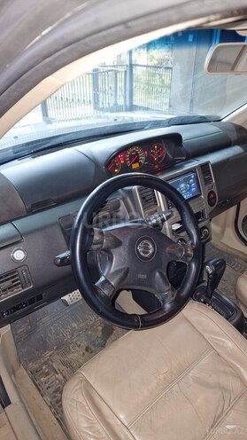 Nissan X-Trail 2006, 293,000 km - 2.5 л - Masallı