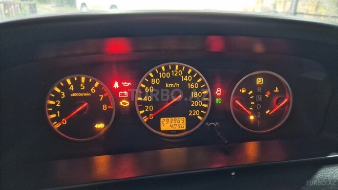 Nissan X-Trail 2006, 293,000 km - 2.5 л - Masallı