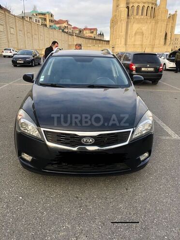 Kia Ceed 2009, 265,000 km - 1.6 l - Bakı