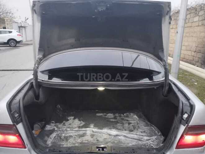 Mercedes E 220 2000, 299,000 km - 2.2 l - Bakı