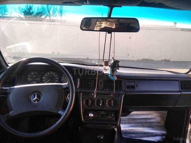 Mercedes 190 1989, 231,696 km - 2.0 l - Sumqayıt