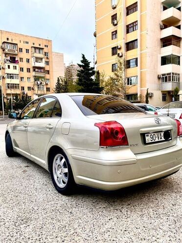Toyota Avensis 2004, 282,000 km - 1.8 l - Bakı