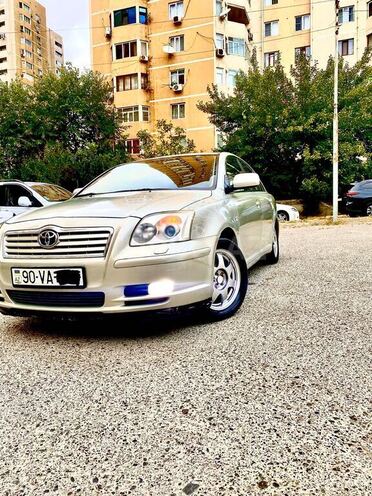 Toyota Avensis 2004, 282,000 km - 1.8 l - Bakı
