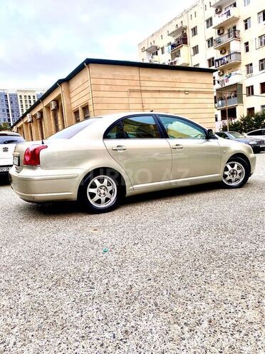 Toyota Avensis 2004, 282,000 km - 1.8 l - Bakı