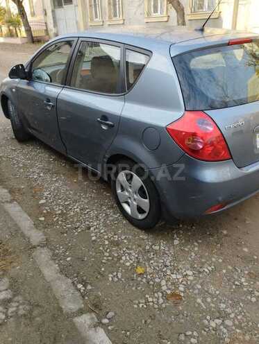 Kia Ceed 2007, 190,000 km - 1.4 l - Gəncə
