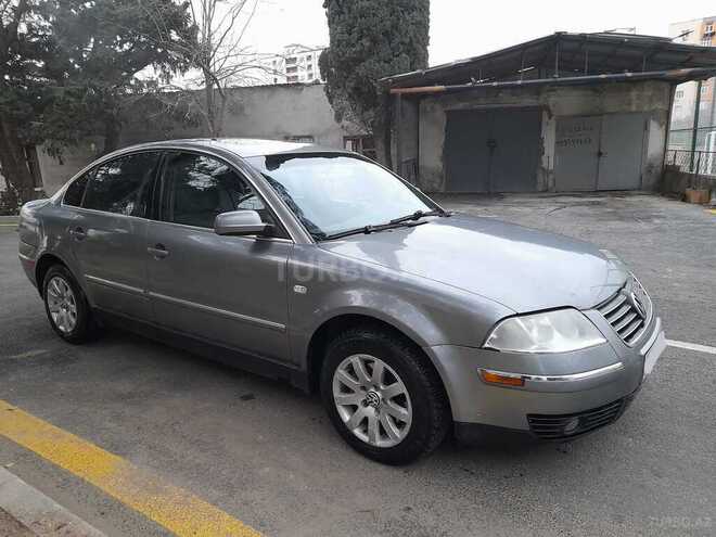 Volkswagen Passat 2003, 287,000 km - 1.8 l - Bakı