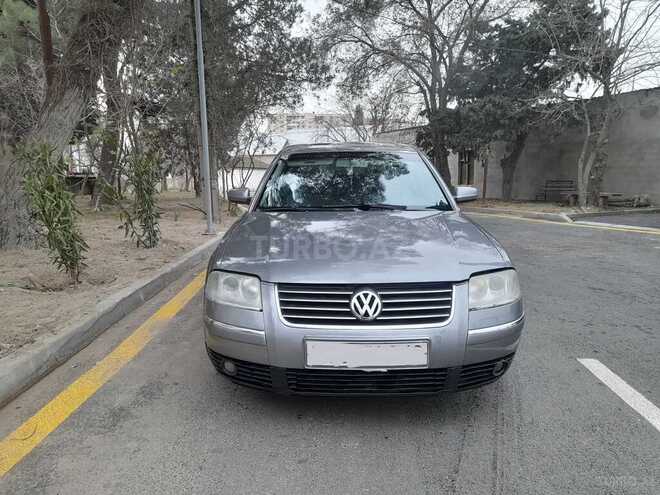 Volkswagen Passat 2003, 287,000 km - 1.8 l - Bakı