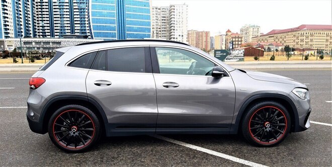 Mercedes GLA 200 2020, 24,852 km - 1.3 l - Bakı