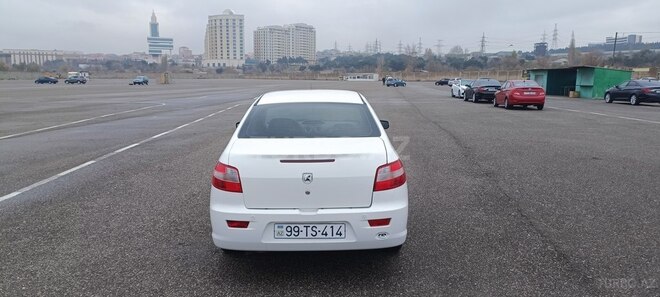 Iran Khodro Runna 2013, 300,000 km - 1.6 l - Bakı