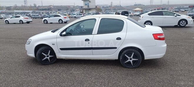 Iran Khodro Runna 2013, 300,000 km - 1.6 l - Bakı