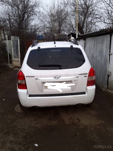 Hyundai Tucson 2006, 188,715 km - 2.7 l - Lerik