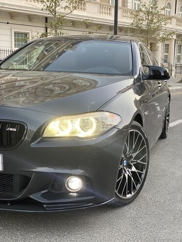 BMW 528 2012, 195,000 km - 2.0 л - Bakı