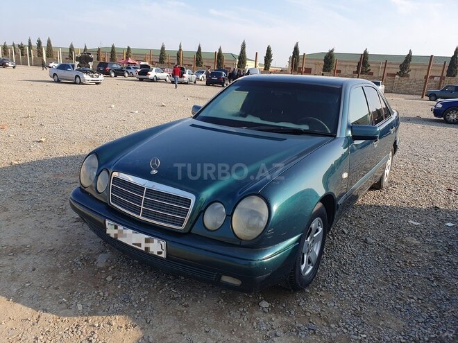 Mercedes E 200 1996, 255,000 km - 2.0 л - Gəncə