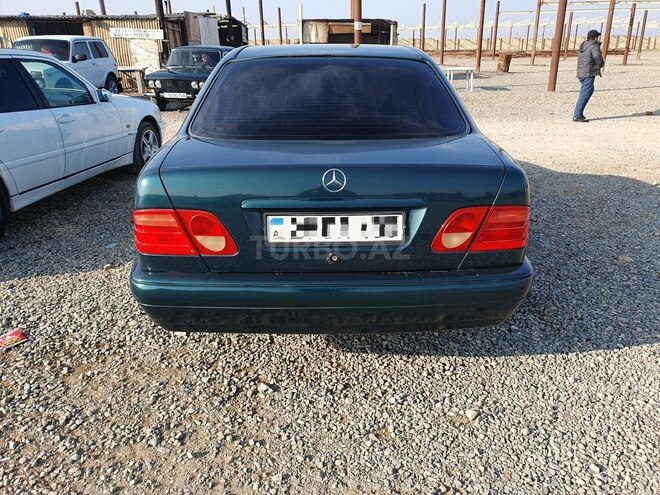 Mercedes E 200 1996, 255,000 km - 2.0 л - Gəncə