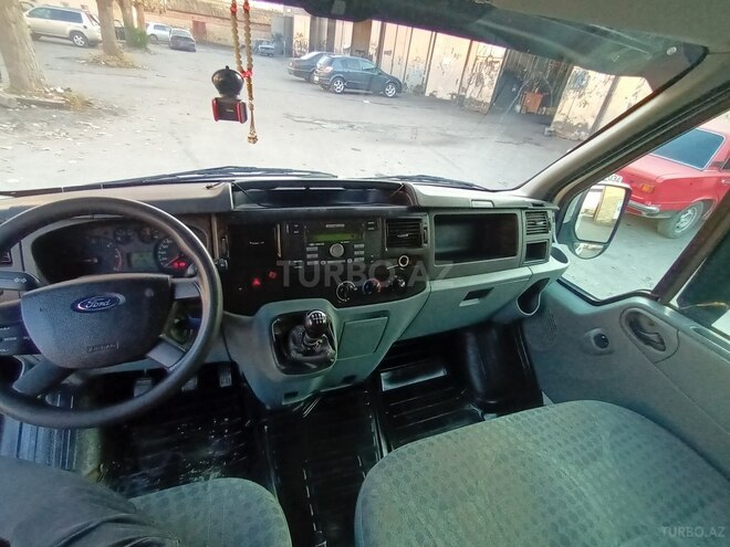 Ford Transit 2010, 124,000 km - 2.0 l - Balakən