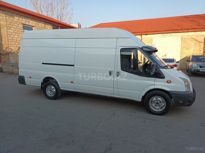 Ford Transit 2010, 124,000 km - 2.0 l - Balakən