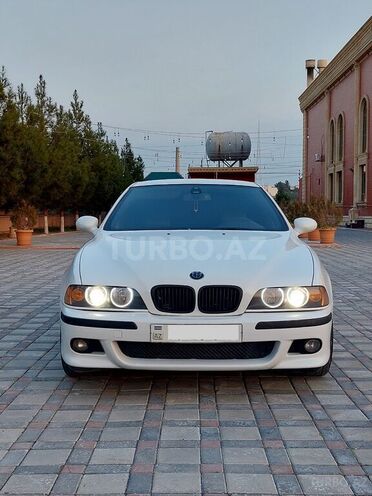 BMW 525 2000, 210,000 km - 2.5 л - Şirvan