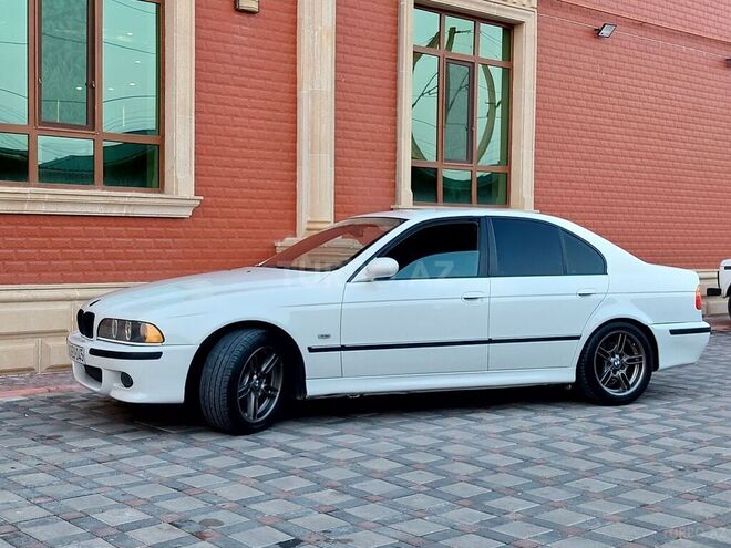 BMW 525 2000, 210,000 km - 2.5 л - Şirvan