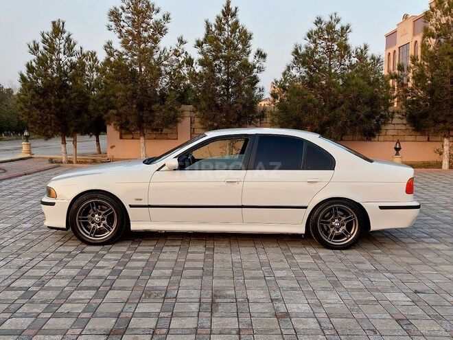 BMW 525 2000, 210,000 km - 2.5 л - Şirvan