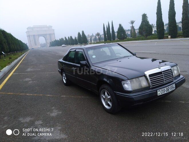 Mercedes E 250 1990, 300,000 km - 2.5 л - Gəncə