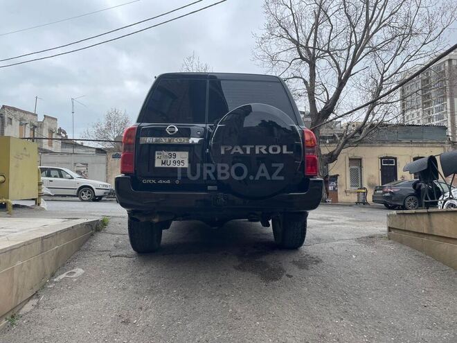 Nissan Patrol 2005, 450,000 km - 4.8 l - Bakı
