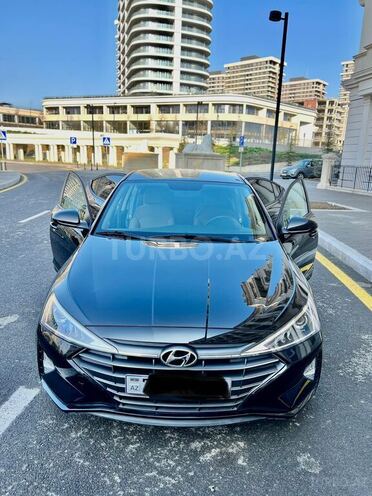 Hyundai Elantra 2019, 28,500 km - 2.0 l - Bakı