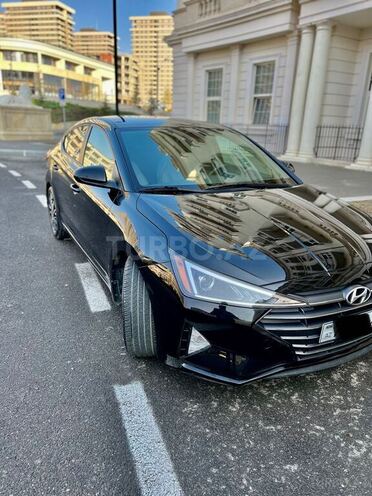 Hyundai Elantra 2019, 28,500 km - 2.0 l - Bakı