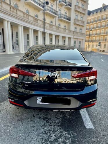 Hyundai Elantra 2019, 28,500 km - 2.0 l - Bakı