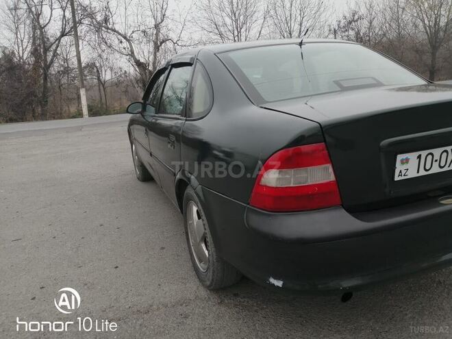 Opel Vectra 1998, 381,122 km - 1.6 l - Zaqatala