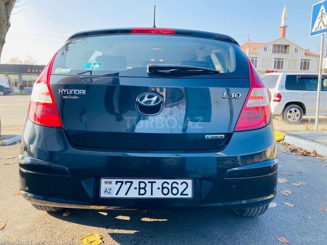 Hyundai i30 2010, 181,000 km - 1.6 l - Zaqatala