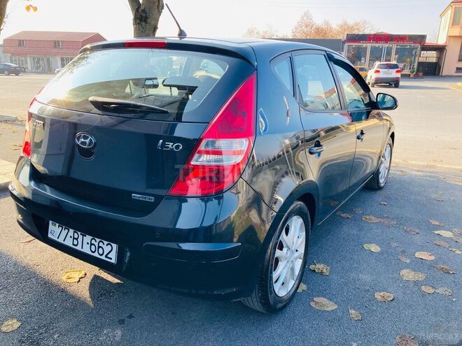 Hyundai i30 2010, 181,000 km - 1.6 l - Zaqatala