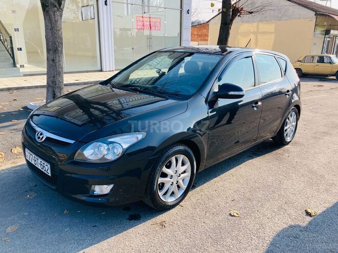 Hyundai i30 2010, 181,000 km - 1.6 l - Zaqatala