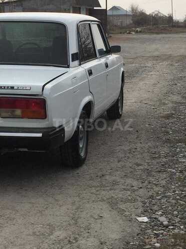 LADA (VAZ) 2107 2004, 46,483 km - 1.6 l - Ucar