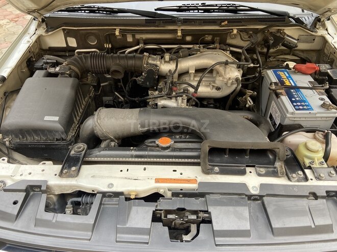 Mitsubishi Pajero 2008, 210,000 km - 3.0 l - Bakı