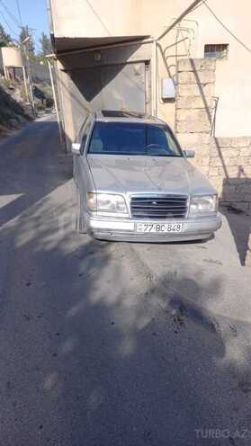 Mercedes E 220 1995, 546,123 km - 2.2 l - Bakı