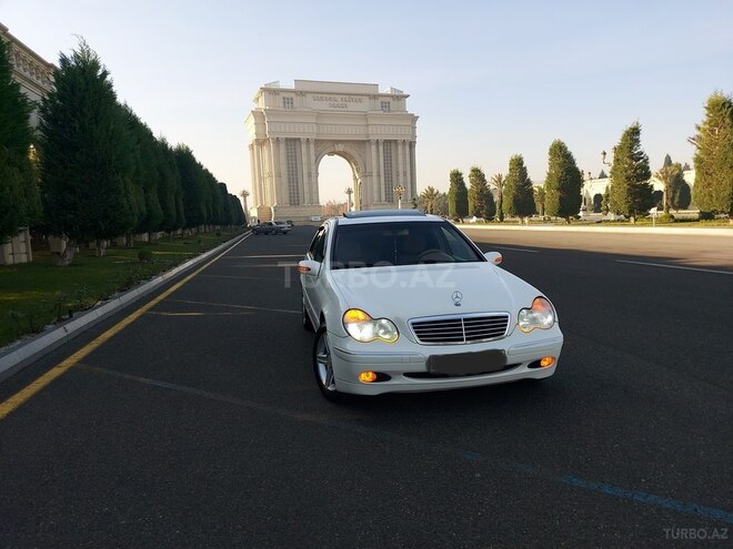 Mercedes C 240 2002, 246,000 km - 2.6 l - Gəncə