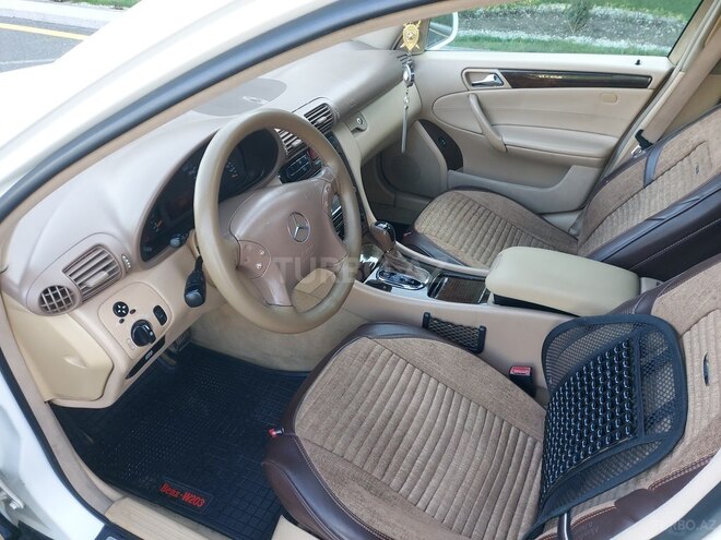 Mercedes C 240 2002, 246,000 km - 2.6 l - Gəncə