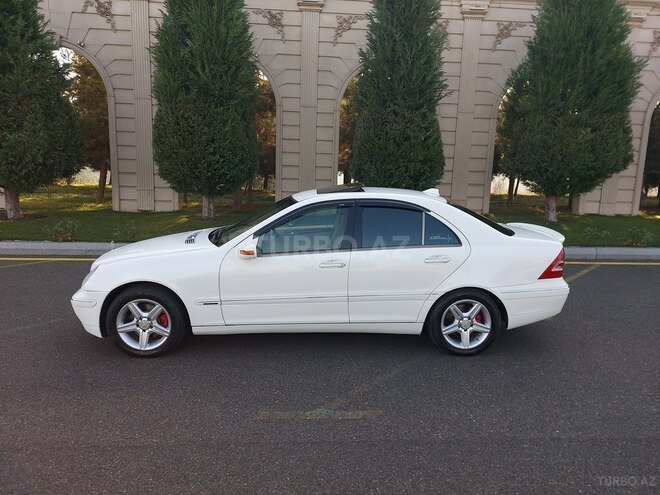 Mercedes C 240 2002, 246,000 km - 2.6 l - Gəncə