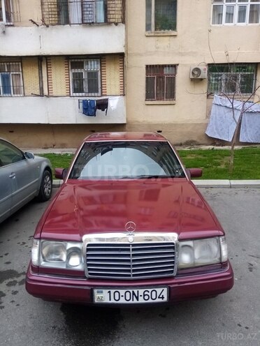 Mercedes E 300 1993, 555,555 km - 3.0 l - Bakı