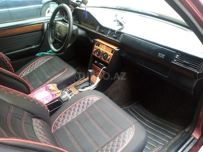 Mercedes E 300 1993, 555,555 km - 3.0 l - Bakı