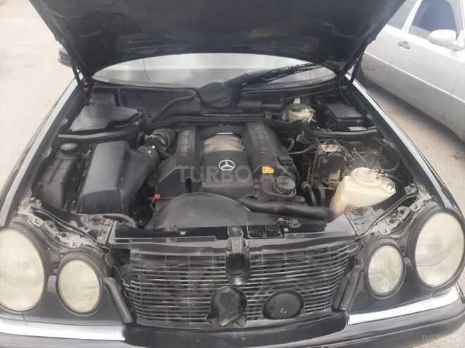 Mercedes E 240 1998, 380,000 km - 2.4 l - Bakı