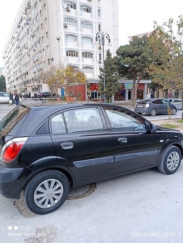 Kia Rio 2009, 131,744 km - 1.4 л - Bakı