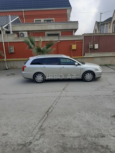 Toyota Avensis 2006, 220,000 km - 2.2 l - Bakı