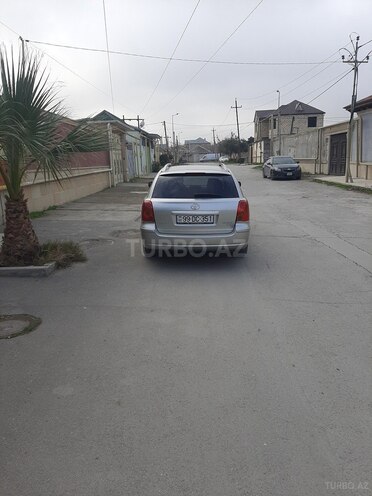 Toyota Avensis 2006, 220,000 km - 2.2 l - Bakı