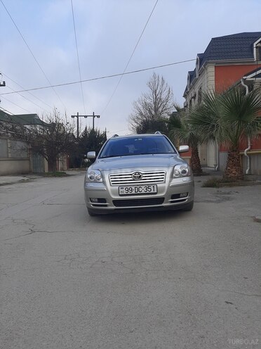 Toyota Avensis 2006, 220,000 km - 2.2 l - Bakı
