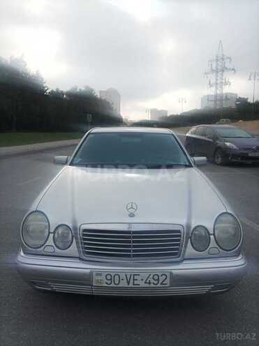Mercedes E 240 1999, 237,000 km - 2.4 л - Bakı