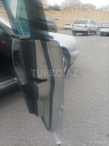 Mercedes E 240 1999, 237,000 km - 2.4 л - Bakı